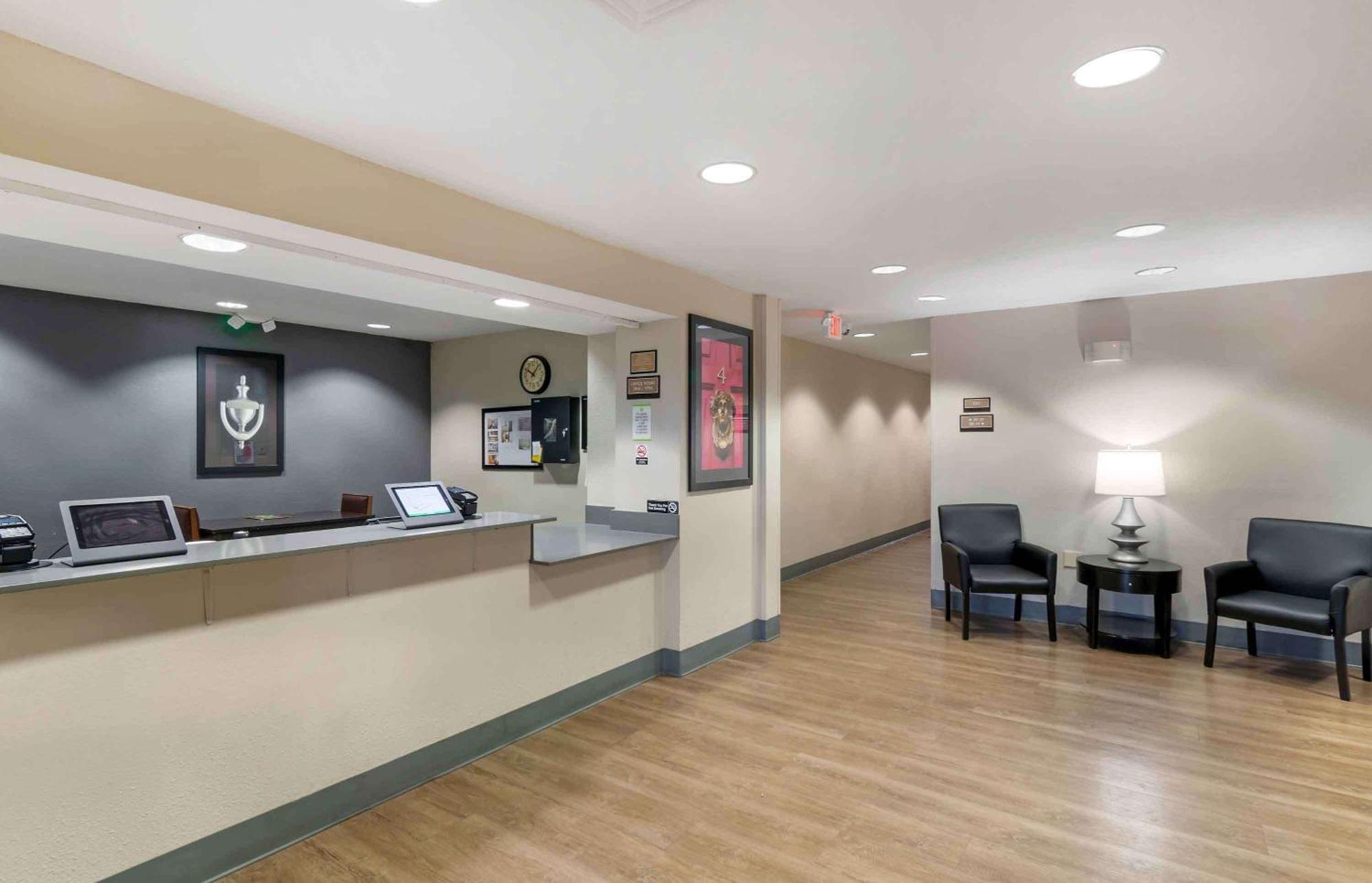 Extended Stay America Suites - Kansas City - Airport Exterior foto